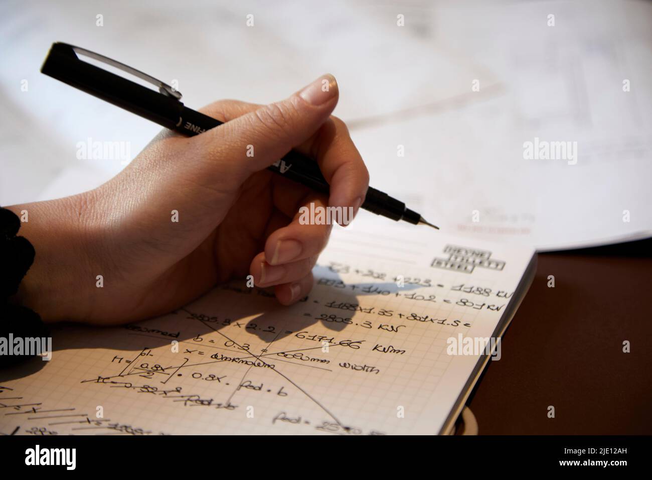 Dessin d'images. 16 Chart Street Engineers Office, Londres, Royaume-Uni. Architecte: Ian Chalk Architects , 2022. Banque D'Images