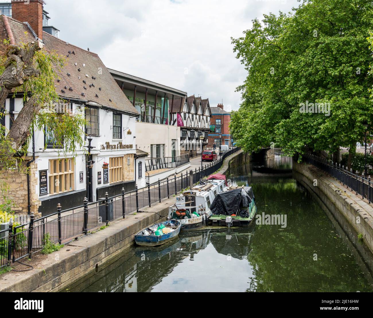 Rivière Witham traversant Lincoln City 2022 Banque D'Images