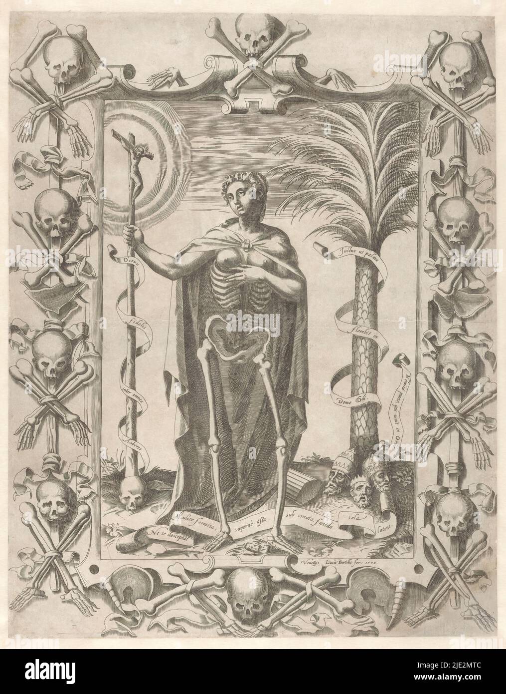 Vanitas, allégorie de la mort. Homme, demi-corps et demi-squelette, debout avec le personnel tenant crucifix. A droite un palmier à la base duquel se trouvent les têtes d'un pape, roi en empereur. Dans un cadre de crânes et d'os., imprimerie: Luca Bertelli, (mentionné sur l'objet), Venise, 1578, papier, gravure, hauteur 506 mm × largeur 396 mm Banque D'Images