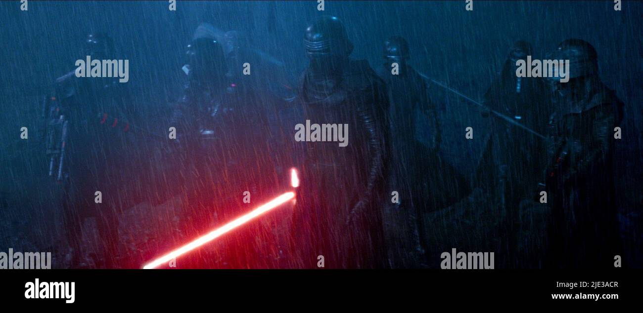 ADAM DRIVER, Star Wars : Episode VII - LA FORCE se réveille, 2015 Banque D'Images