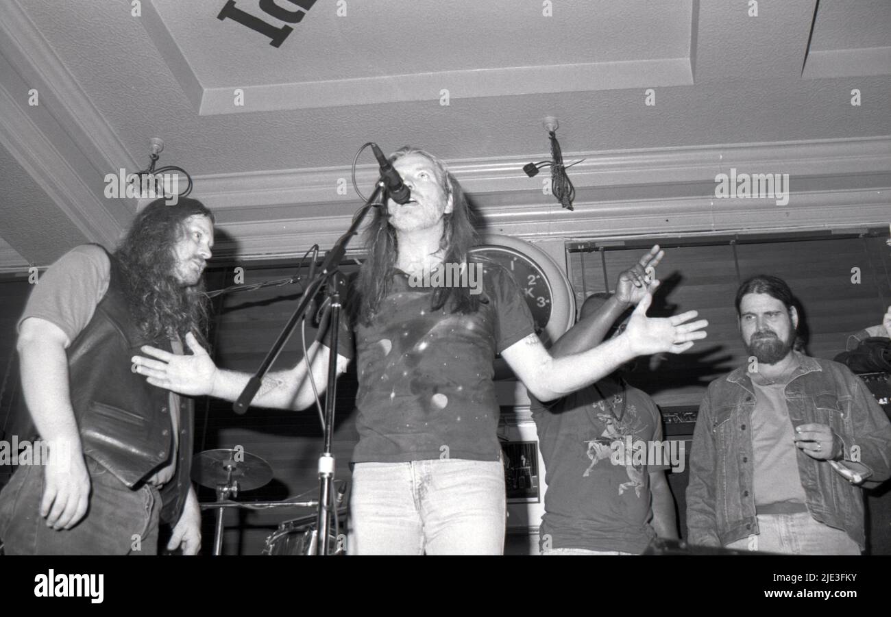 Warren Haynes, Gregg Allman et Alan Woody de la Allman Brothers Band au Hard Rock Cafe, Londres, Royaume-Uni en juin 1991. Banque D'Images