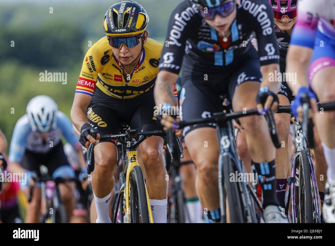 2022-06-25 17:04:23 EMMEN - cycliste Anouska Koster en action pendant les Championnats nationaux Cyclisme à Drenthe. ANP bas CZERWINSKI pays-bas - belgique sortie Banque D'Images