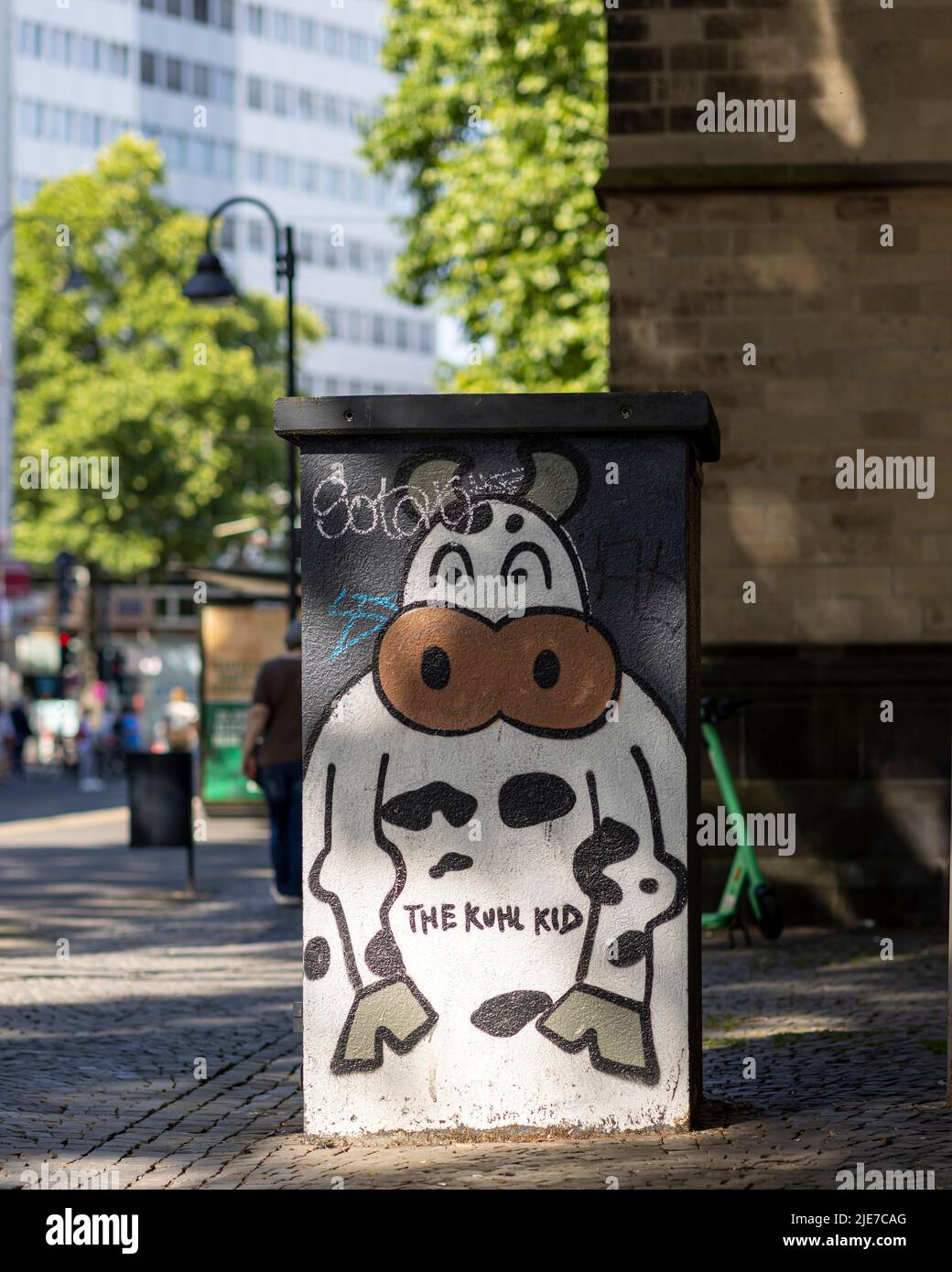 Un tableau coloré d'une vache du centre-ville de Cologne Banque D'Images