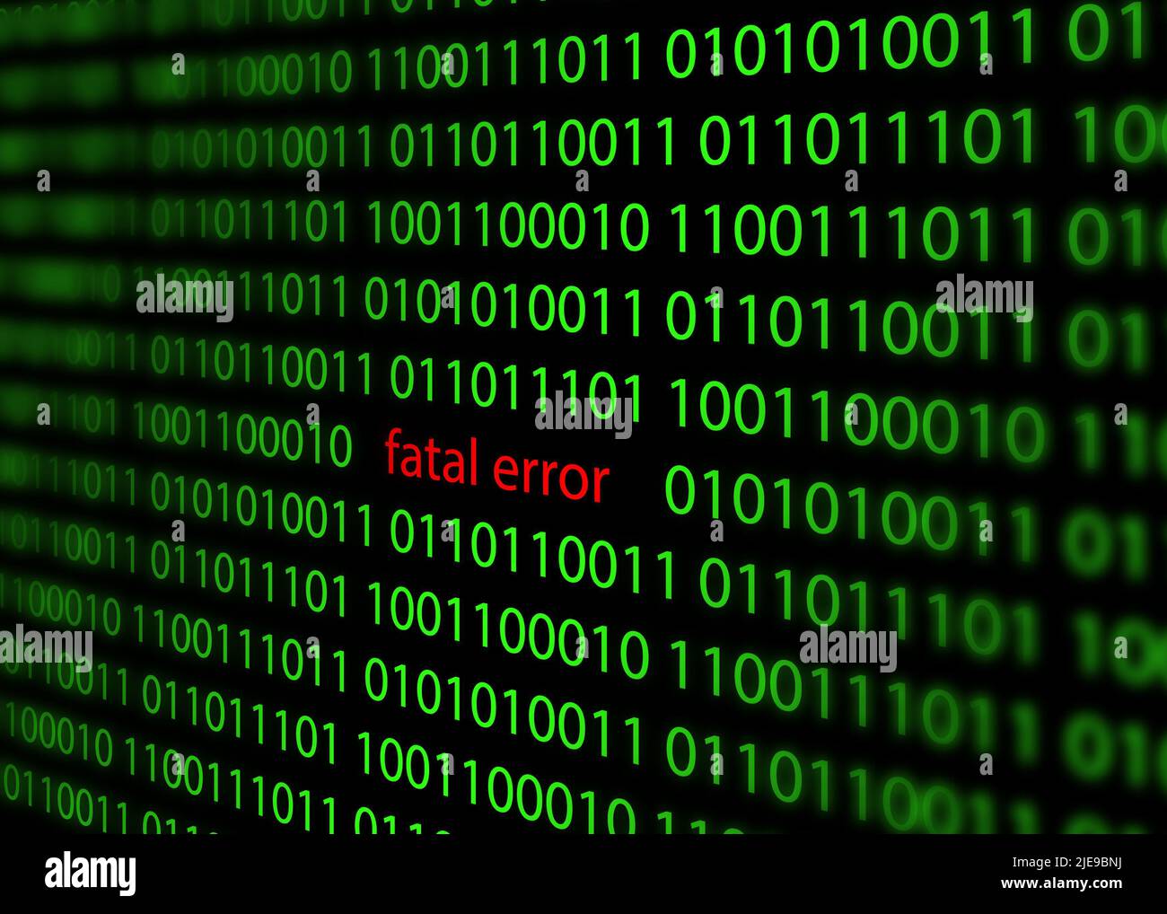 Erreur fatale inscription de couleur rouge parmi le code numérique sur fond noir Banque D'Images