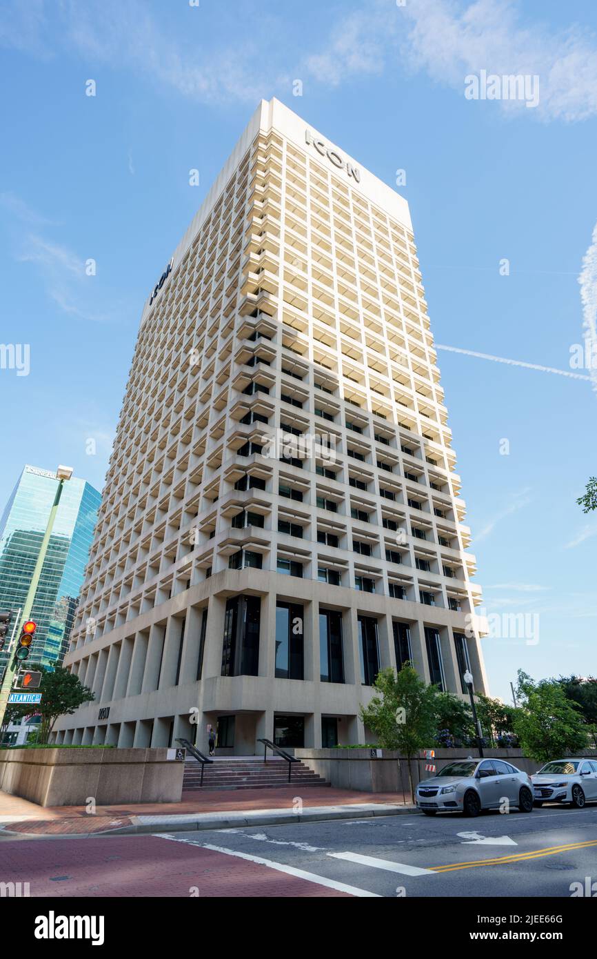 Photo de Icon Tower Downtown Norfolk va Banque D'Images
