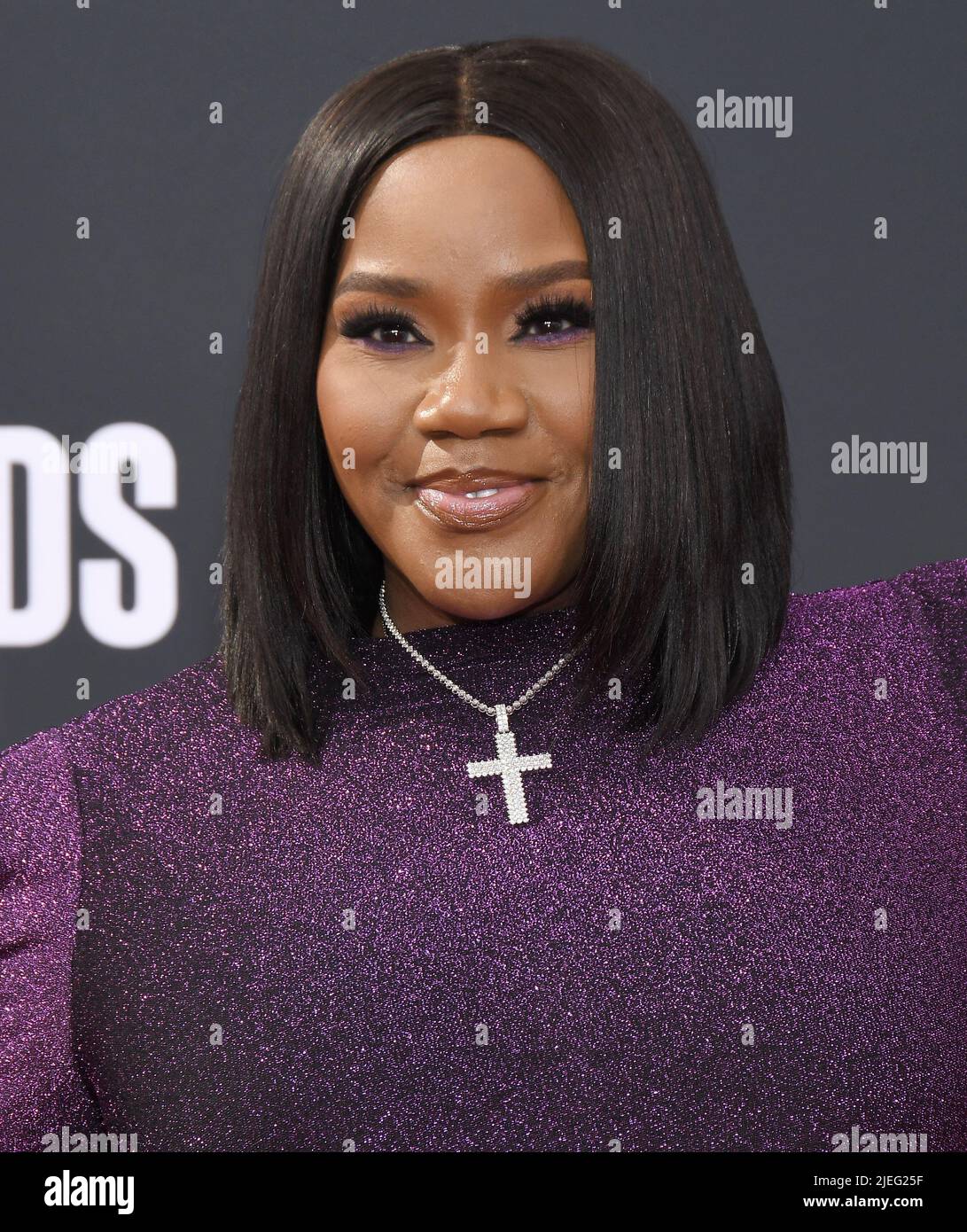 Los Angeles, États-Unis. 26th juin 2022. Kelly Price arrive aux BET Awards 2022 qui se tiennent au Microsoft Theatre de Los Angeles, CA, le dimanche, ?26 juin 2022. (Photo par Sthanlee B. Mirador/Sipa USA) crédit: SIPA USA/Alay Live News Banque D'Images