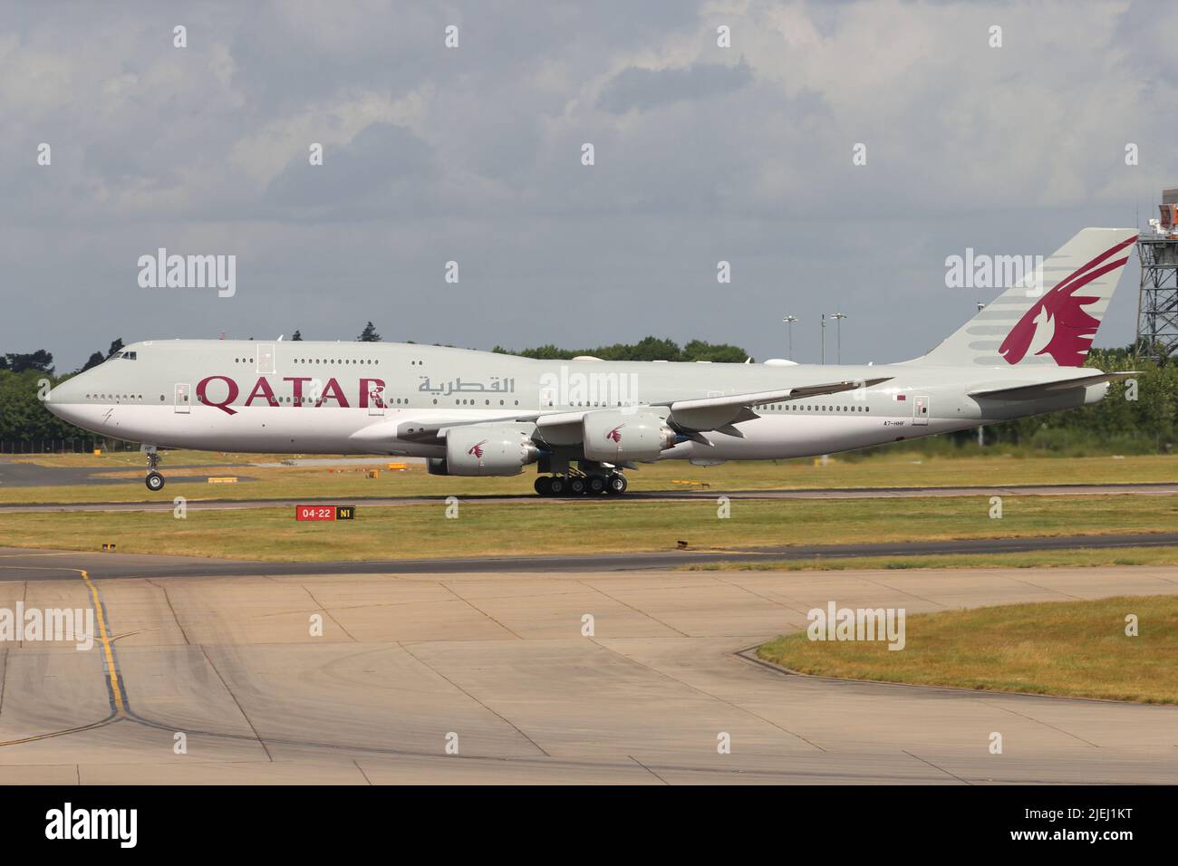 A7-HHF, Qatar Airways, vol Amiri Boeing B747-800, au départ de l'aéroport de Stansted, Essex, Royaume-Uni Banque D'Images