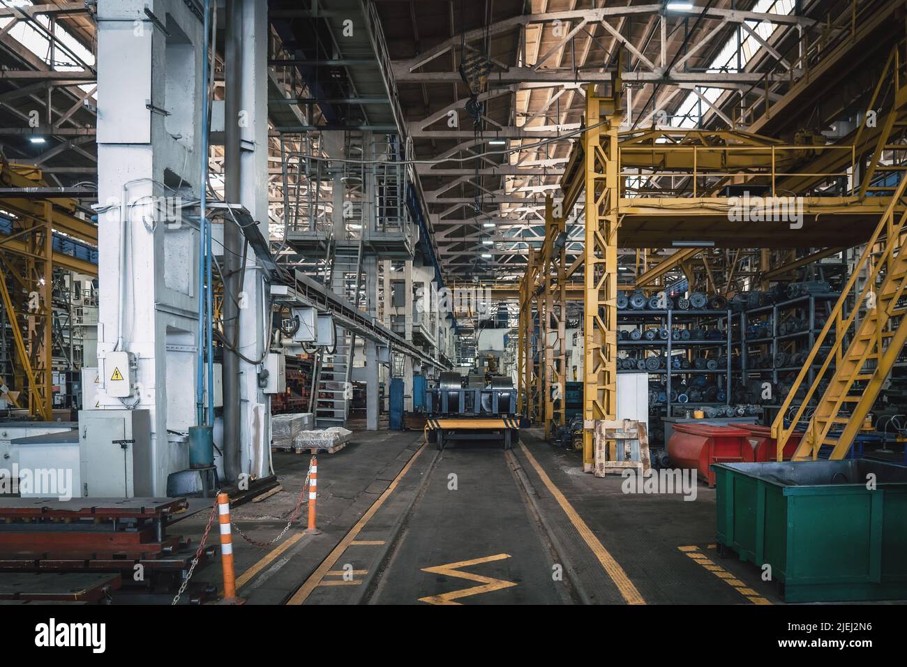 installation-industrielle-lourde-banque-de-photographies-et-d-images