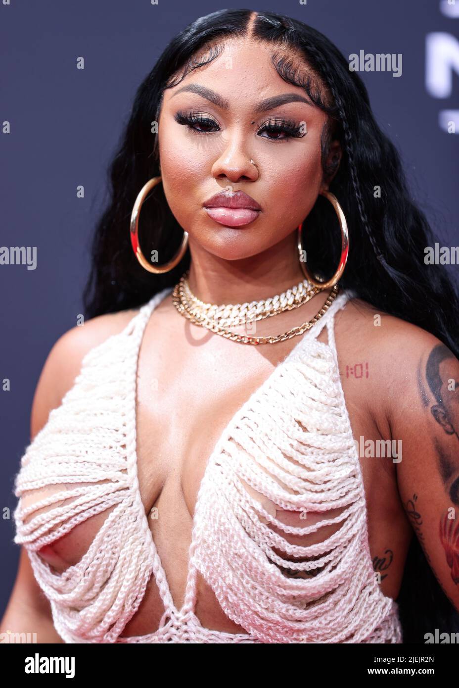 LOS ANGELES, CALIFORNIE, Etats-Unis - JUIN 26: Ari Fletcher arrive aux BET Awards 2022 qui se tiennent au Microsoft Theatre à L.A. Vivez sur 26 juin 2022 à Los Angeles, Californie, États-Unis. (Photo de Xavier Collin/image Press Agency) Credit: Image Press Agency/Alay Live News Banque D'Images