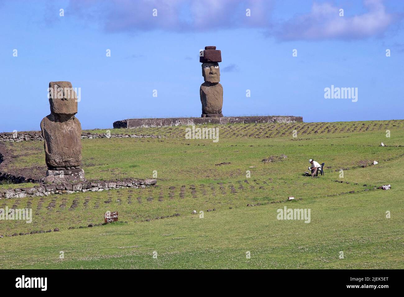 Moai à l'île de Pâques, Rapa Nui, Chili. Site archéologique de Tahai. L'île de Pâques est une île chilienne dans le sud-est de l'océan Pacifique. C'est famo Banque D'Images