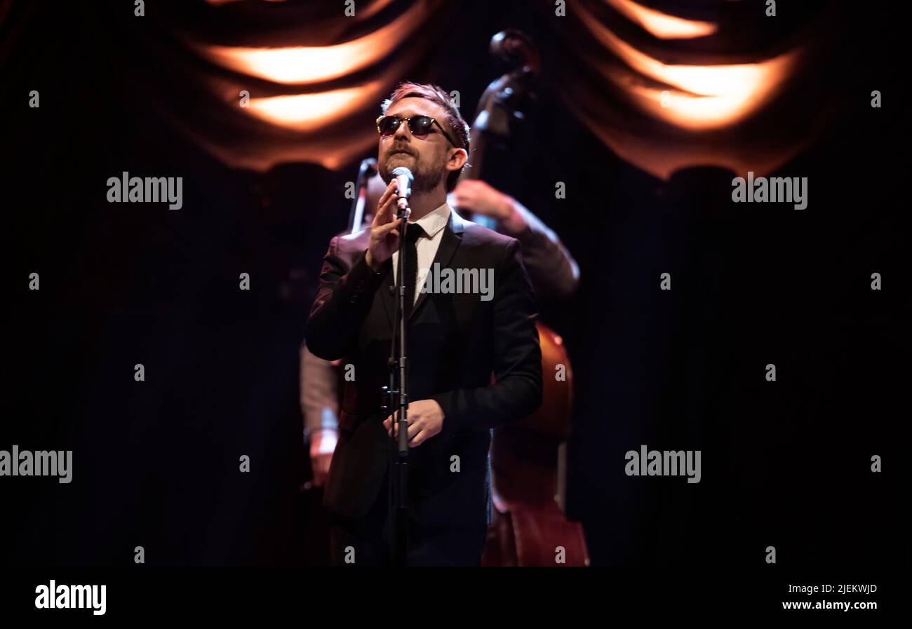 The Divine Comedy au Philharmonic Hall Liverpool Banque D'Images