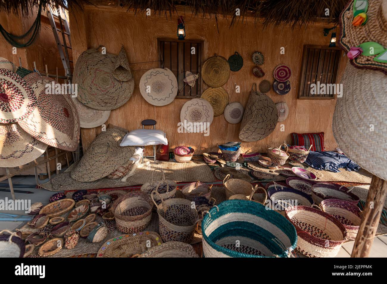 La vie de l'homme de Fisher du golfe Arabo-Persique - festival de dhow arabe Katara Beach Qatar Banque D'Images