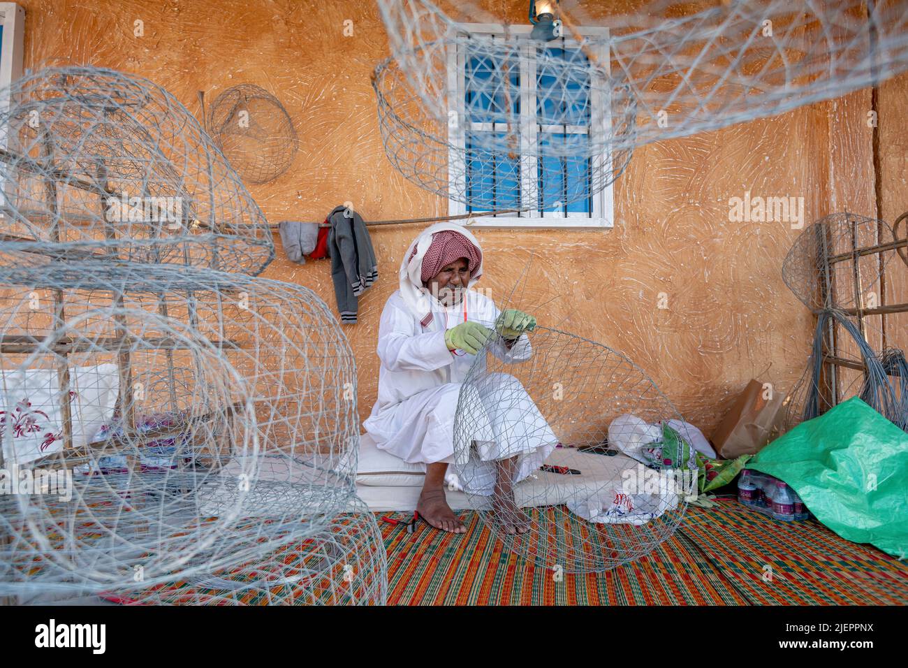 La vie de l'homme de Fisher du golfe Arabo-Persique - festival de dhow arabe Katara Beach Qatar Banque D'Images