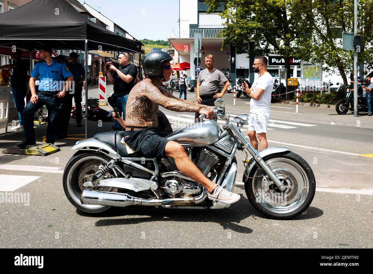 Harley davidson tattoo Banque de photographies et d'images à haute  résolution - Alamy