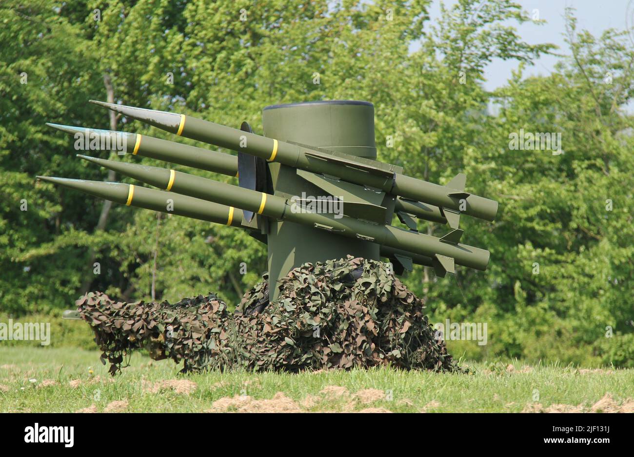 Un système mobile de missiles sol-air anti-avion. Banque D'Images