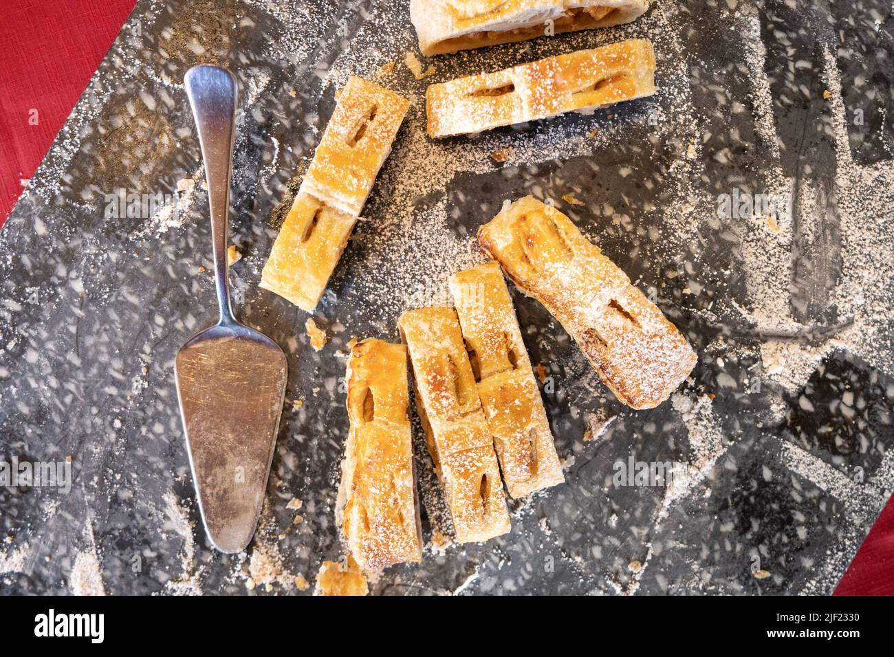 Des pâtisseries agréables et délicieuses dans un hôtel pendant vos vacances. Banque D'Images