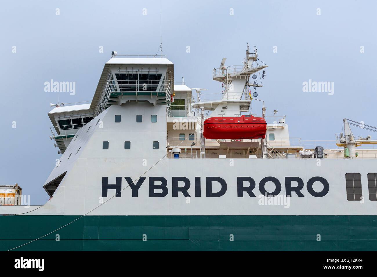 Arrivée de Finnlines Ferry Hybrid Roro, Travemünde, Lübeck, Schleswig-Holstein, Allemagne Banque D'Images