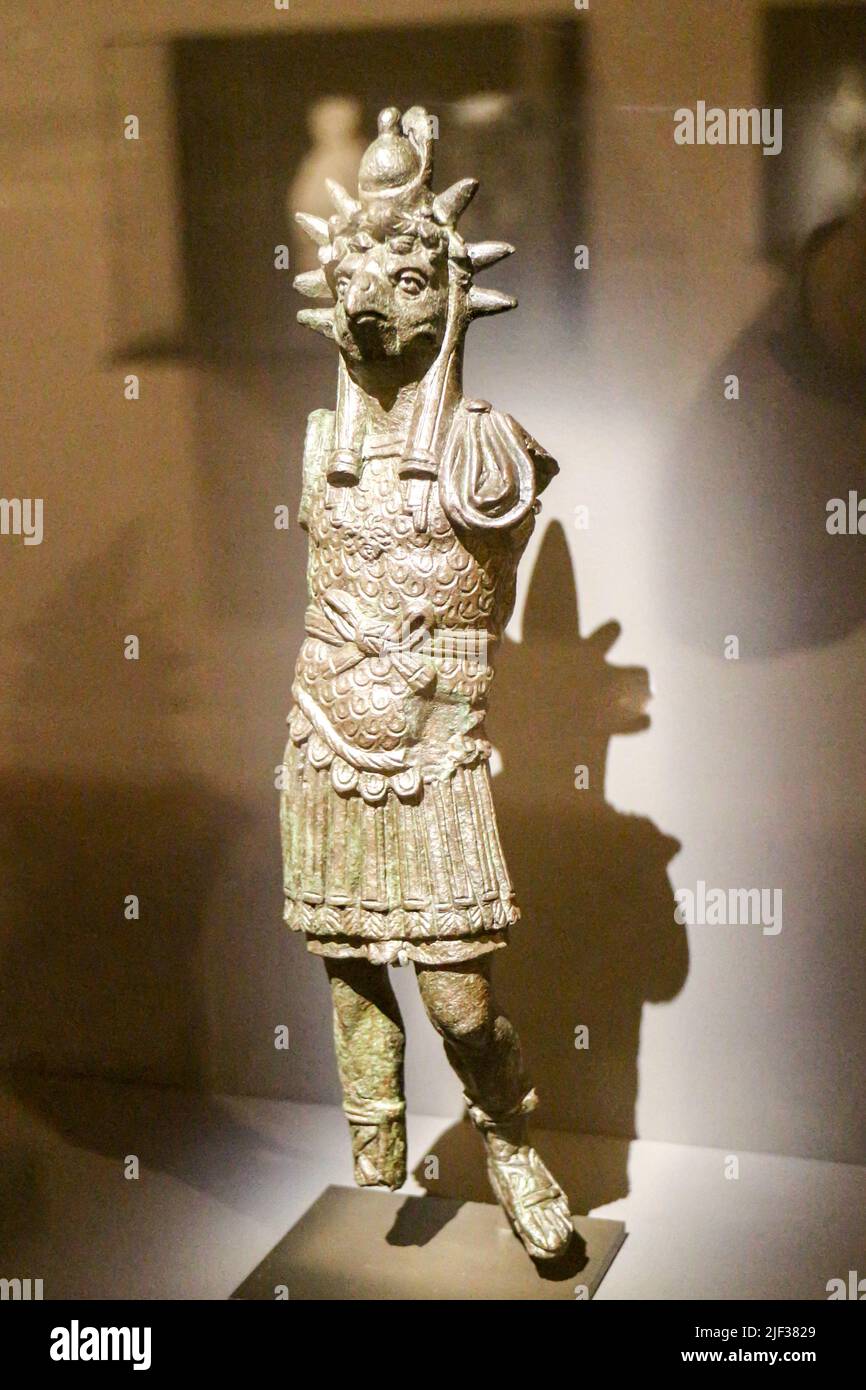 La Vieille Charité Marseille : exposition Objets migrateurs de 8 avril à 16 octobre, 2022 - Horus vêtu de légionnaire (époque romaine en Egypte) Banque D'Images