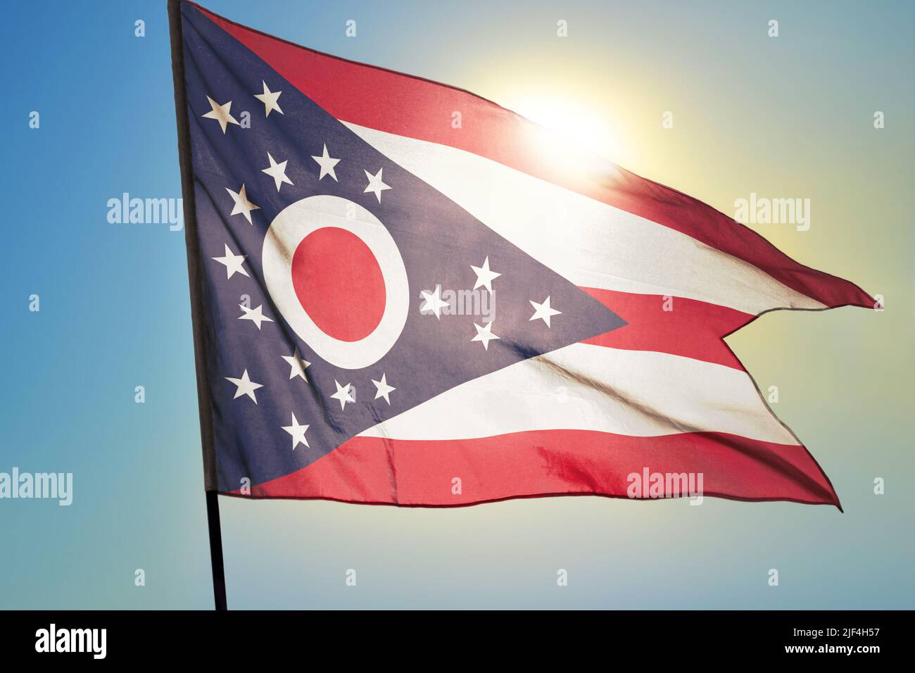 Drapeau de l'État de l'Ohio des États-Unis agitant sur le vent Banque D'Images
