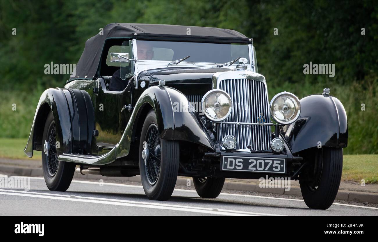 1937 Aston Martin long Chassis un des 24 seuls construit dans cette configuration, c'est un rare survivant. Banque D'Images