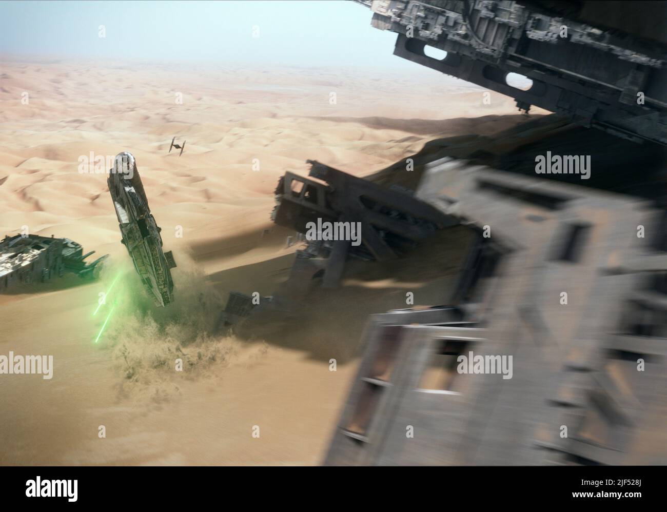 LE MILLENIUM FALCON, STAR WARS: ÉPISODE VII - LA FORCE S'ÉVEILLE, 2015 Banque D'Images