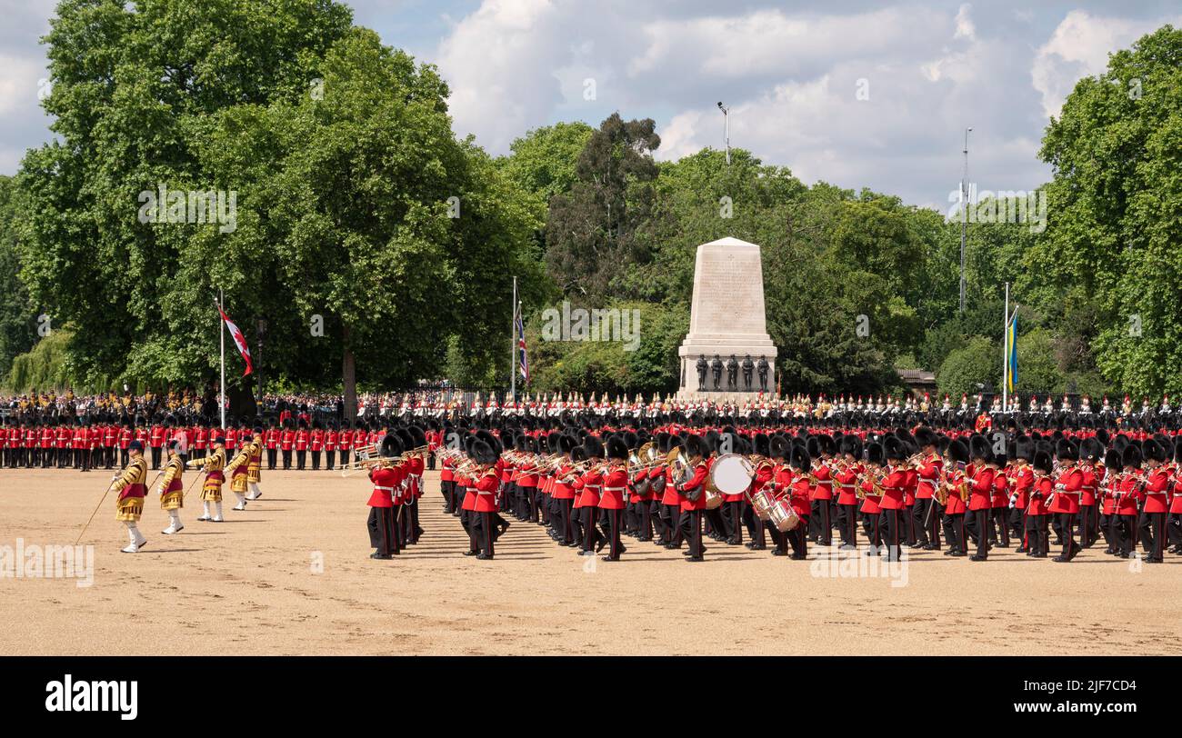 Horse Guards Parade, Londres, Royaume-Uni. 2 juin 2022. Trooping The Color, la parade d’anniversaire de la Reine, qui a eu lieu en année du Jubilé de platine. Banque D'Images