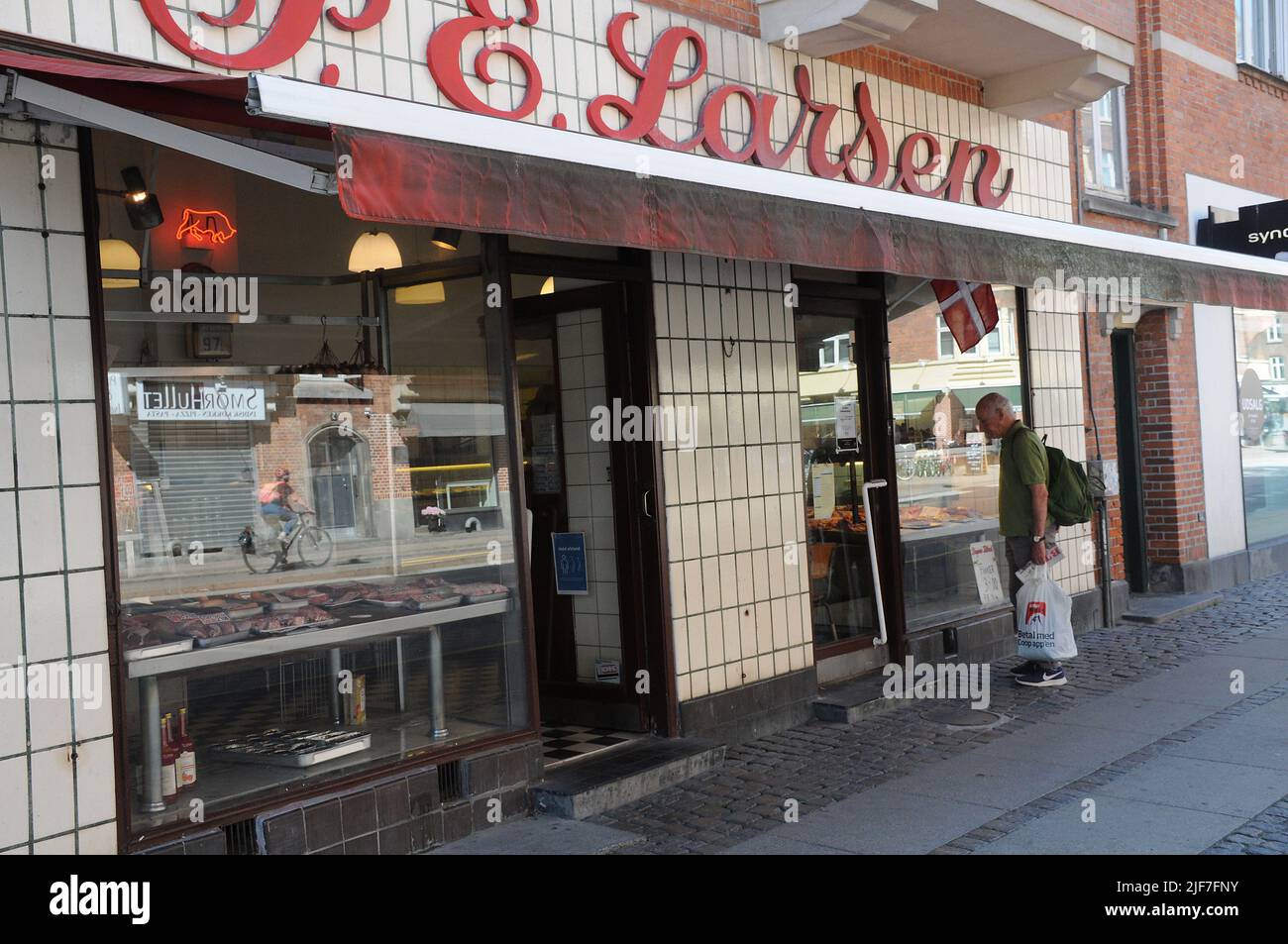 Copenhague /Danemark/30 juin 2022/ butchert danois P.E.Larsean location holmbaldgade sur l'île d'Aamager capitale danoise. (Photo..Francis Dean/Dean photos. Banque D'Images