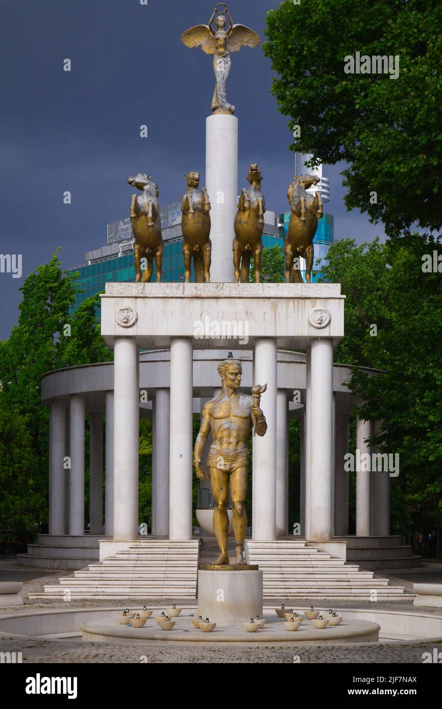 Macédoine du Nord, Skopje, Monument aux héros tombés, Banque D'Images