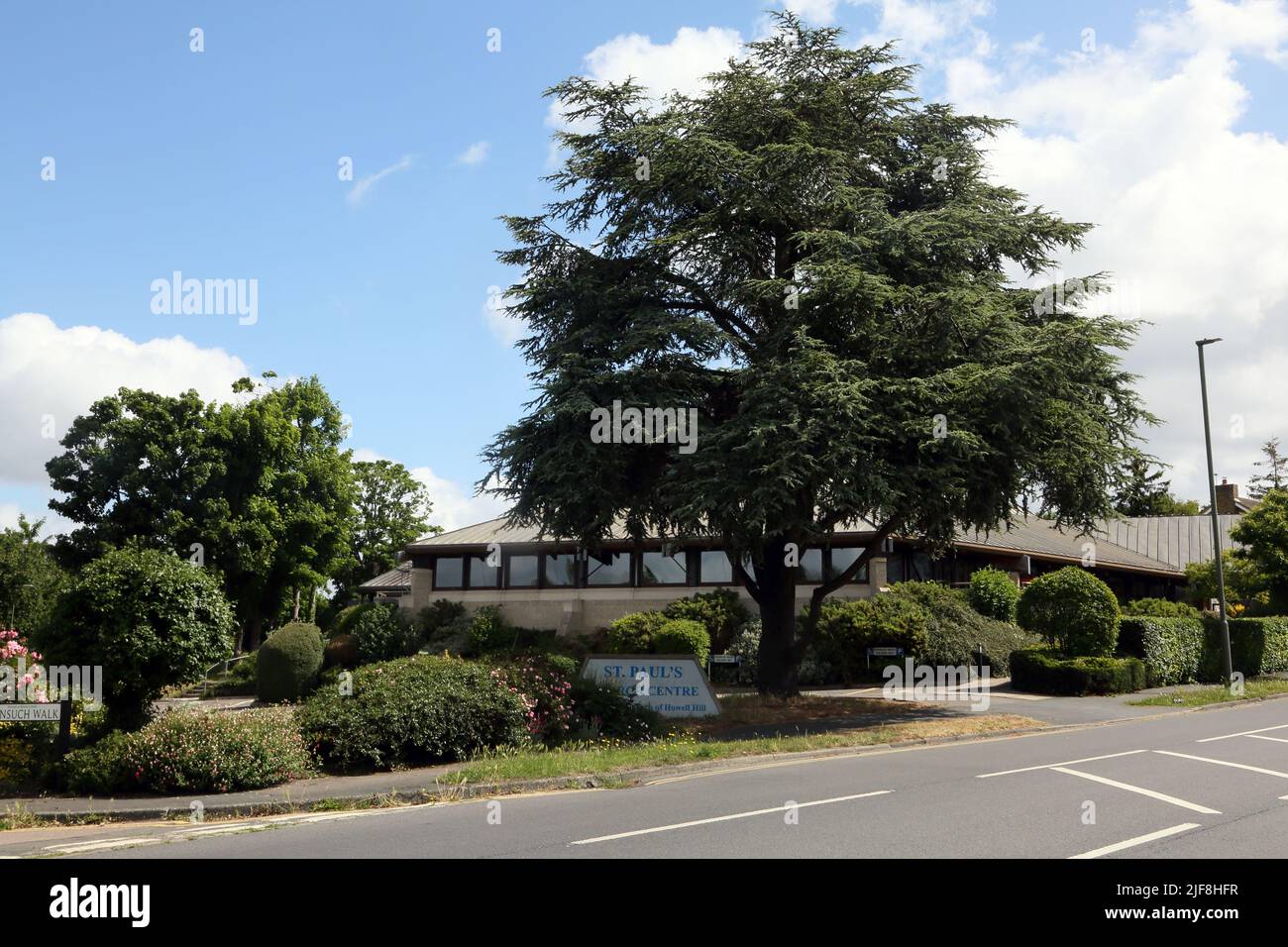 St Paul's Church Center Howell Hill Ewell Surrey, Angleterre Banque D'Images