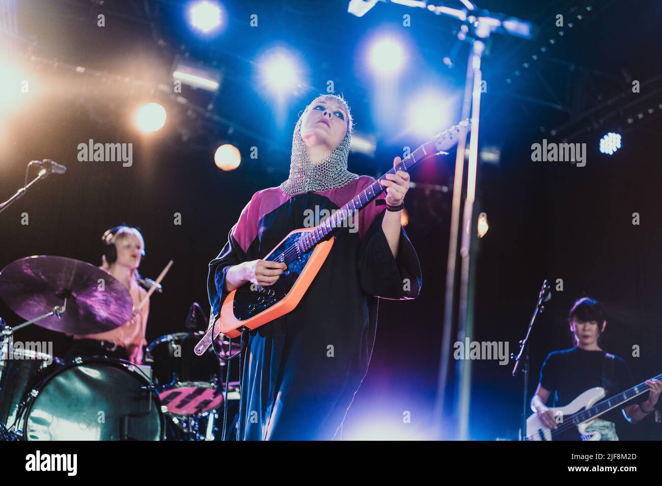 Roskilde, Danemark. 30th juin 2022. Le chanteur et musicien gallois Cate le bon donne un concert pendant le festival de musique danois Roskilde Festival 2022 à Roskilde. (Crédit photo : Gonzales photo/Alamy Live News Banque D'Images