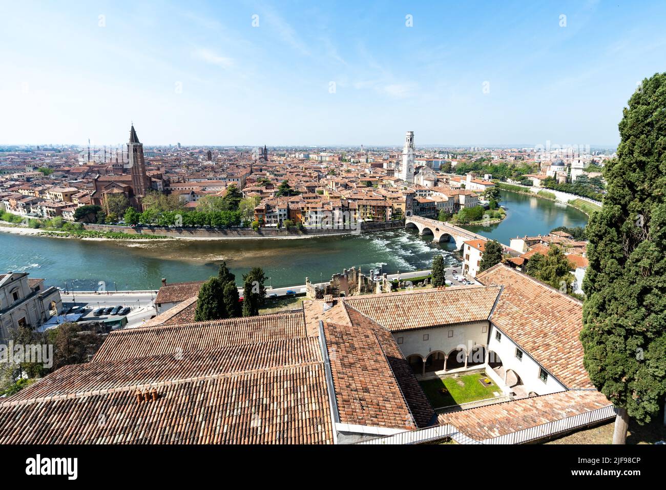 Vue sur les toits de Vérone, ville historique Banque D'Images