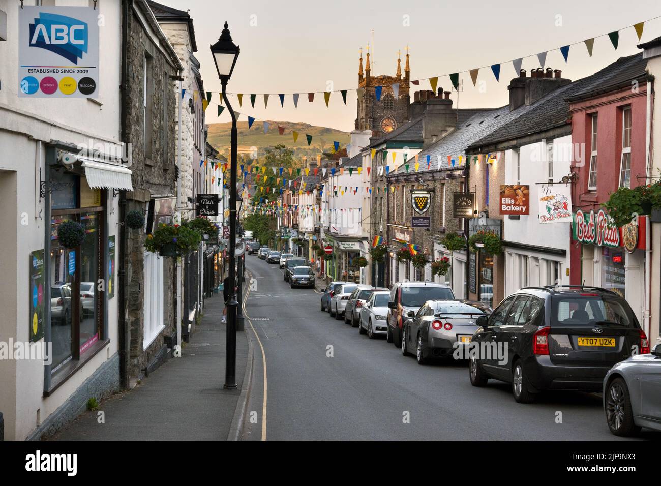 West Street, centre-ville de Tavistock, Devon Banque D'Images