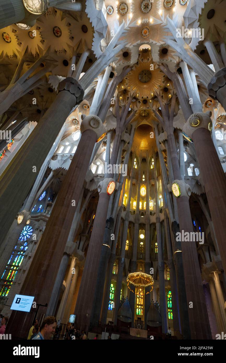 La Sagrada Família ou la Sagrada Familia, en totalité Basílica i Temple Expiatori de la Sagrada Família, est une basilique en construction à Barcelone, Cata Banque D'Images