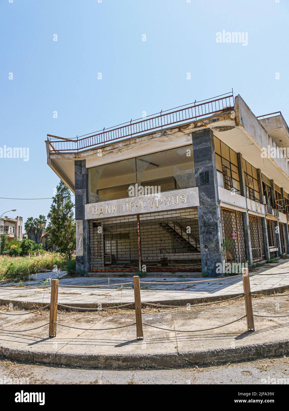 Ville fantôme abandonnée de Varosha (Famagusta) dans le nord de Chypre - Banque de Chypre Banque D'Images