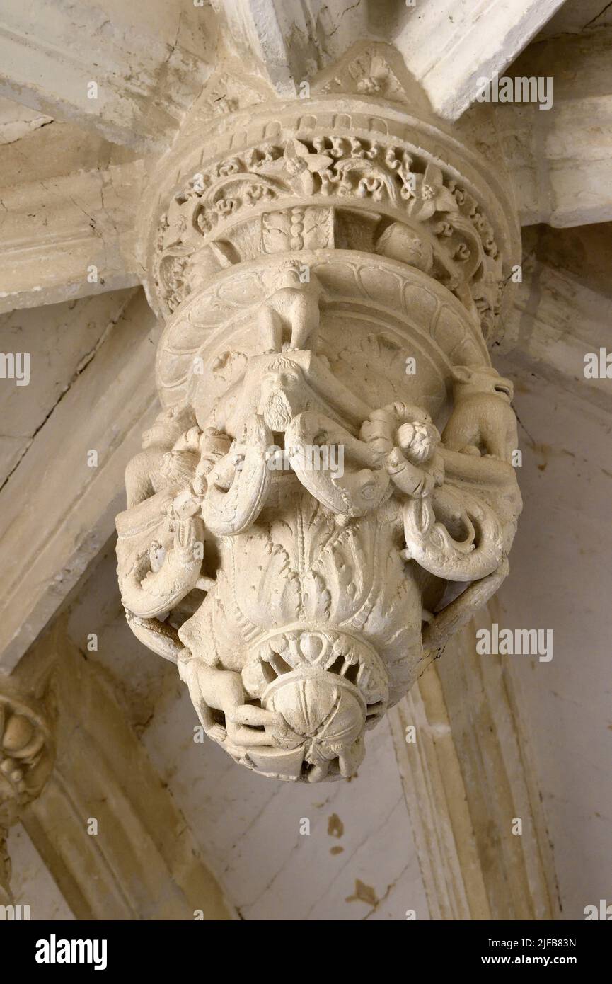 France, Charente, Pranzac, église Saint-Cybard, pierre angulaire avec pendentif de la première Renaissance française (vers 1520-1530) dans la chapelle Banque D'Images