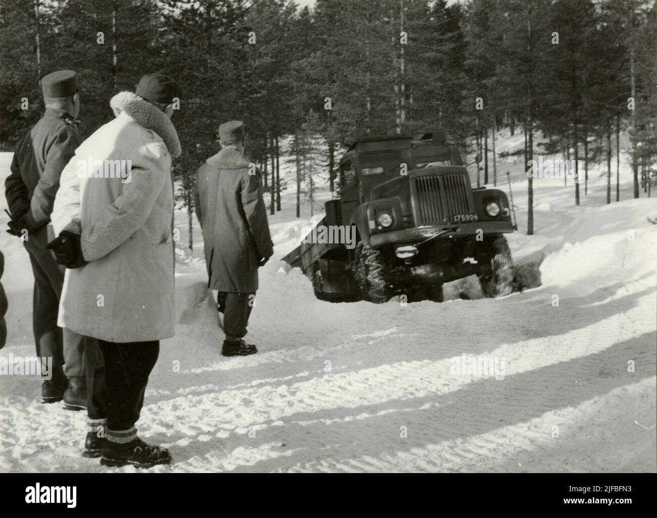 Échantillon avec chargement de la voiture de terrain 939 à l'École de l'Armée de terre. Essai d'hiver à Sveg en mars 1962. Banque D'Images