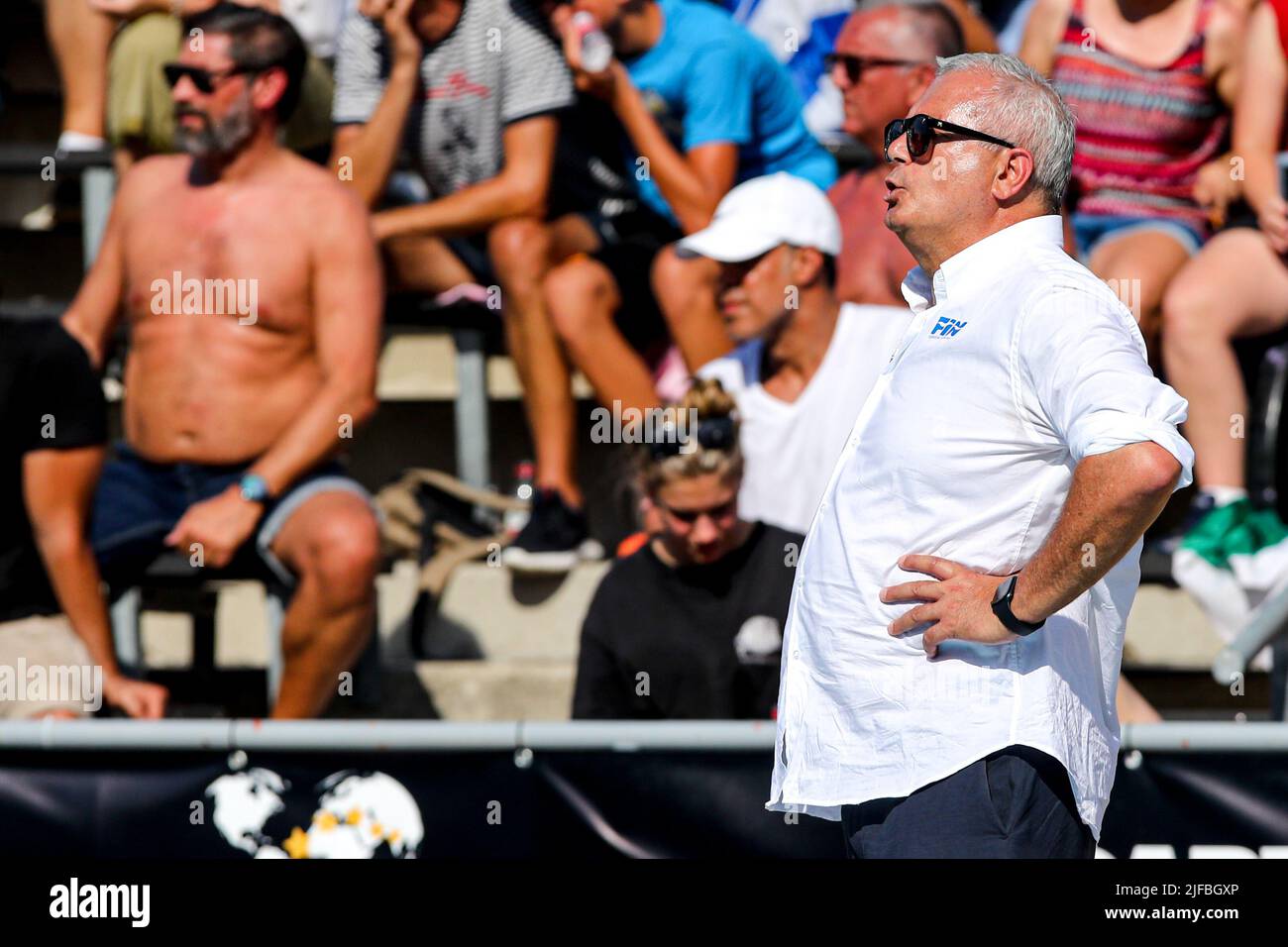 BUDAPEST, HONGRIE - JUILLET 1: Entraîneur en chef Allessandro Campagna d'Italie lors des Championnats du monde de la FINA Budapest 2022 demi-match entre l'Italie et la Grèce sur 1 juillet 2022 à Budapest, Hongrie (photo par Albert Ten Hove/Orange Pictures) Banque D'Images