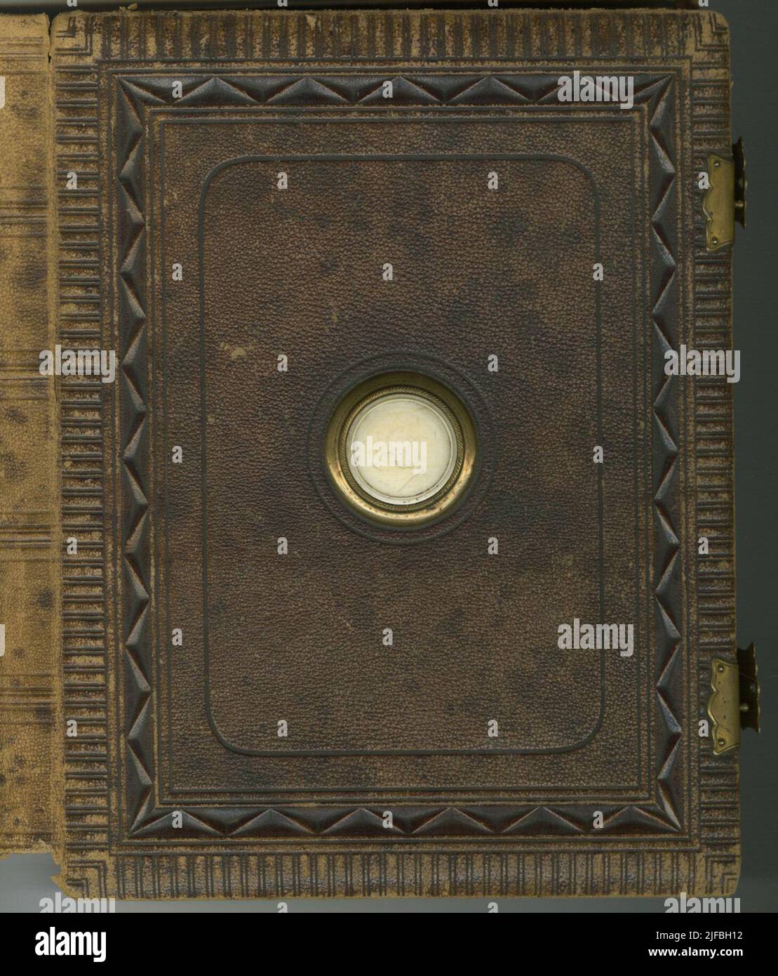 Album contenant des portraits d'officiers provenant principalement du Skåne Dragon Regiment K 6 et du Skåne Husar Regiment K 5. Banque D'Images