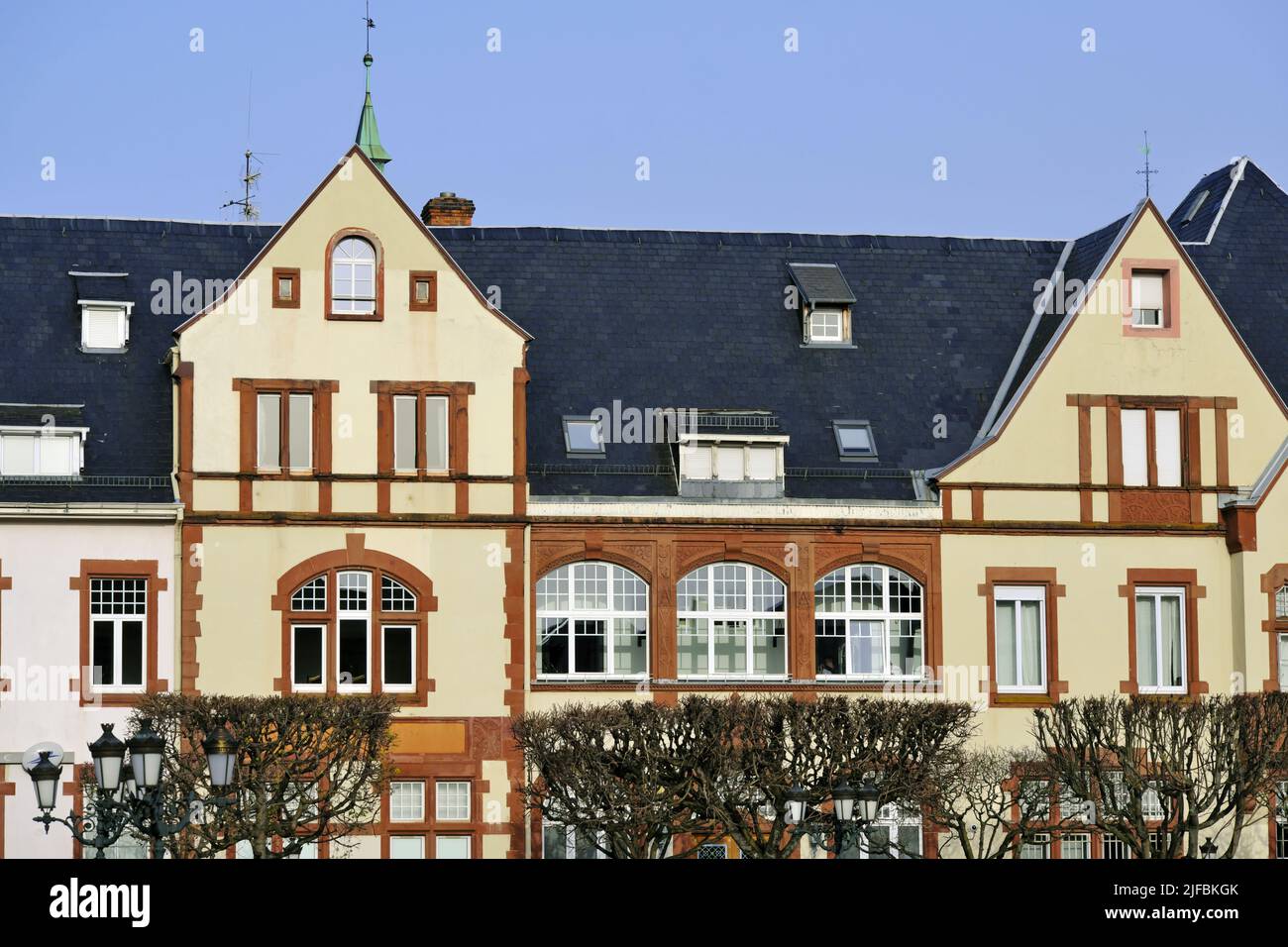 France, Bas Rhin, Haguenau, place du Maire Guntz, la poste datant de 1902 Banque D'Images