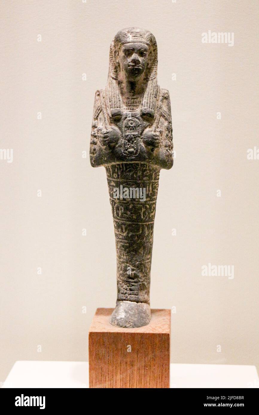 MUCEM Marseille : Pharaons Super Stars - statuette avec la cartouche de THOUTMOSIS III - 1st/4th siècle ? Banque D'Images