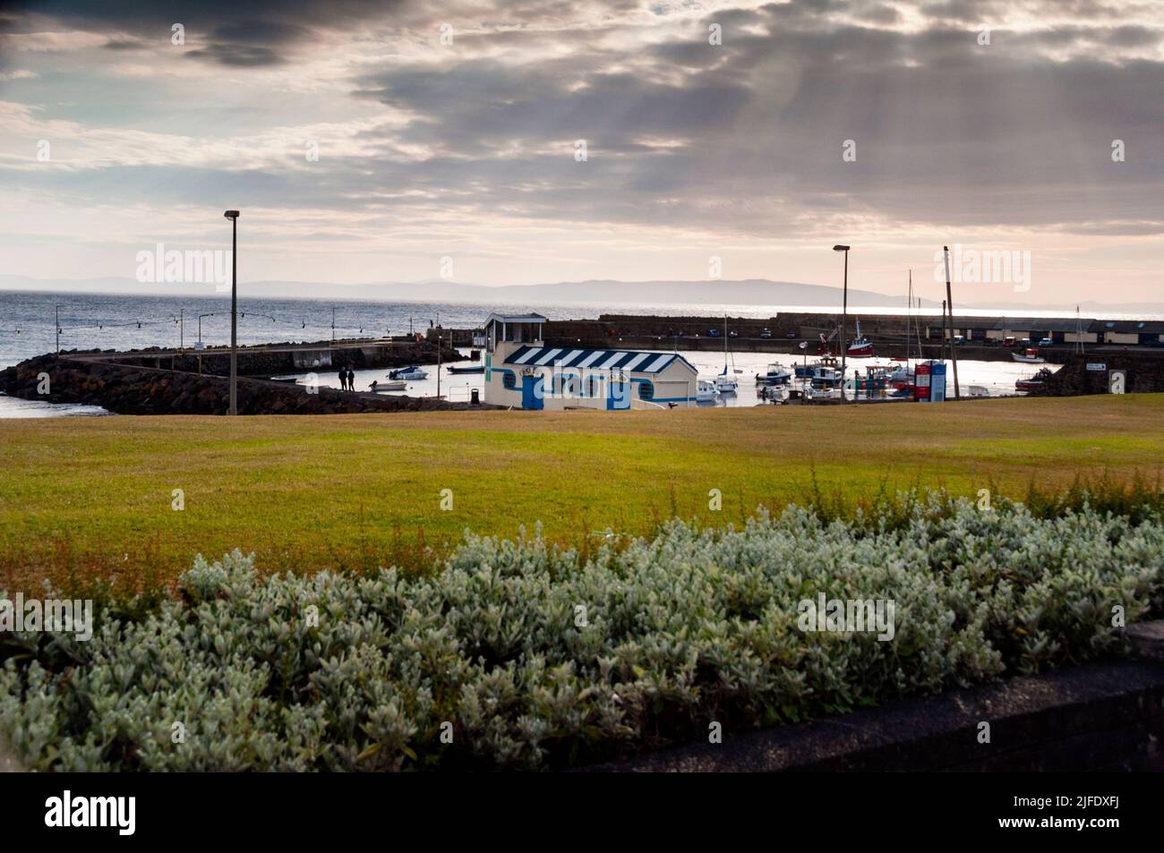 Antrim Coast à Portrush, Irlande du Nord. Banque D'Images