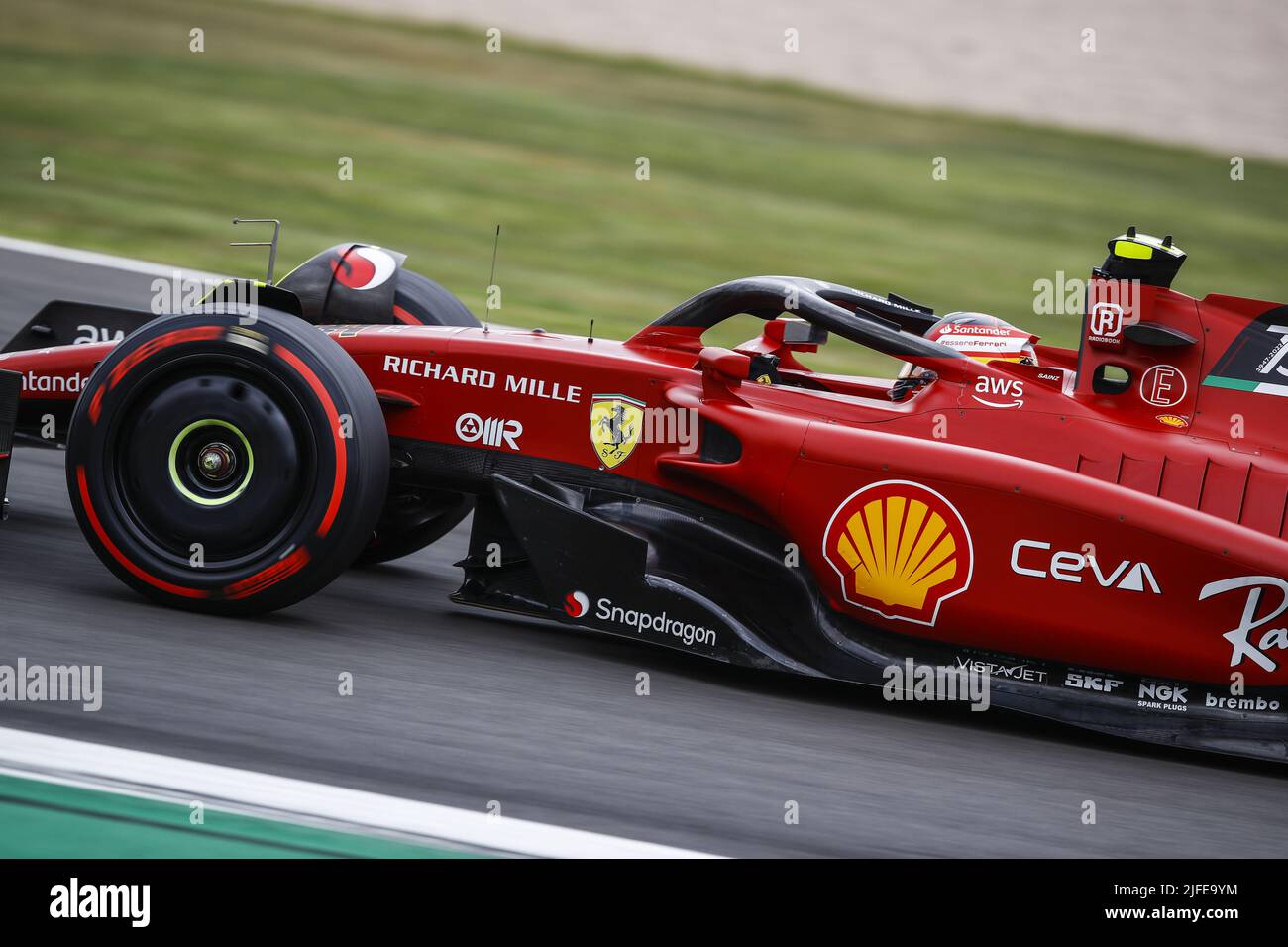 Silverstone, Royaume-Uni. 02nd juillet 2022. 16 LECLERC Charles (mco), Scuderia Ferrari F1-75, action pendant le Grand Prix britannique de Formule 1 Lenovo 2022, 10th tour du Championnat du monde de Formule 1 de la FIA 2022, sur le circuit Silverstone, de 1 juillet à 3, 2022 à Silverstone, Royaume-Uni - photo: Xavi Bonilla / DPPI/DPPI/LiveMedia crédit: Agence photo indépendante/Alamy Live News Banque D'Images