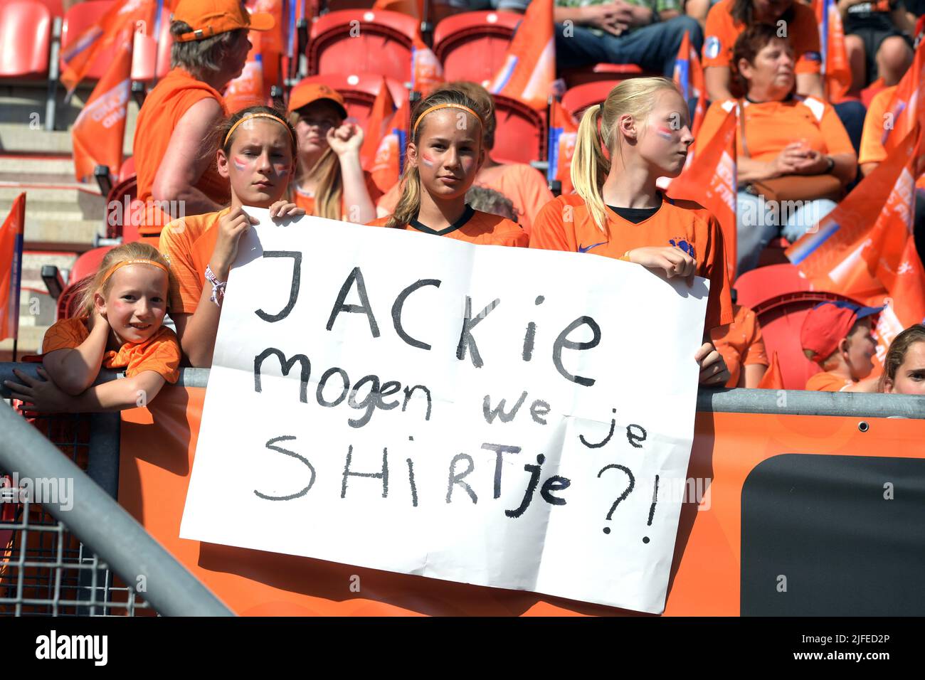 ENSCHEDE - la Légion d'Orange lors du match international des femmes amicales entre les pays-Bas et la Finlande au stade de Grolsch Veste sur 2 juillet 2022 à Enschede, pays-Bas. ANP GERRIT VAN COLOGNE Banque D'Images