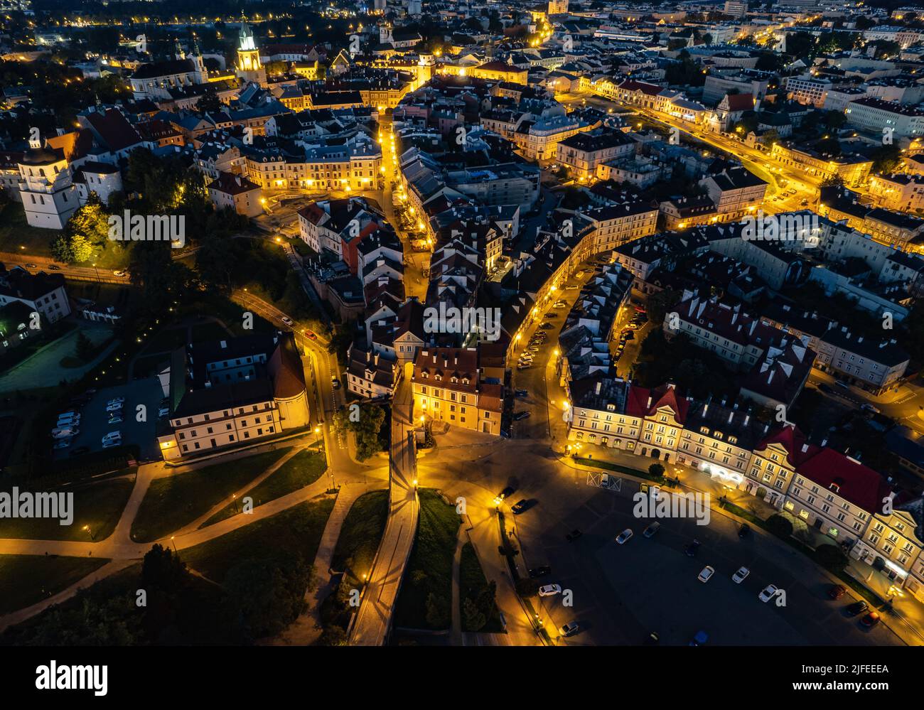 Vieille ville de Lublin, tir de drone de nuit Banque D'Images
