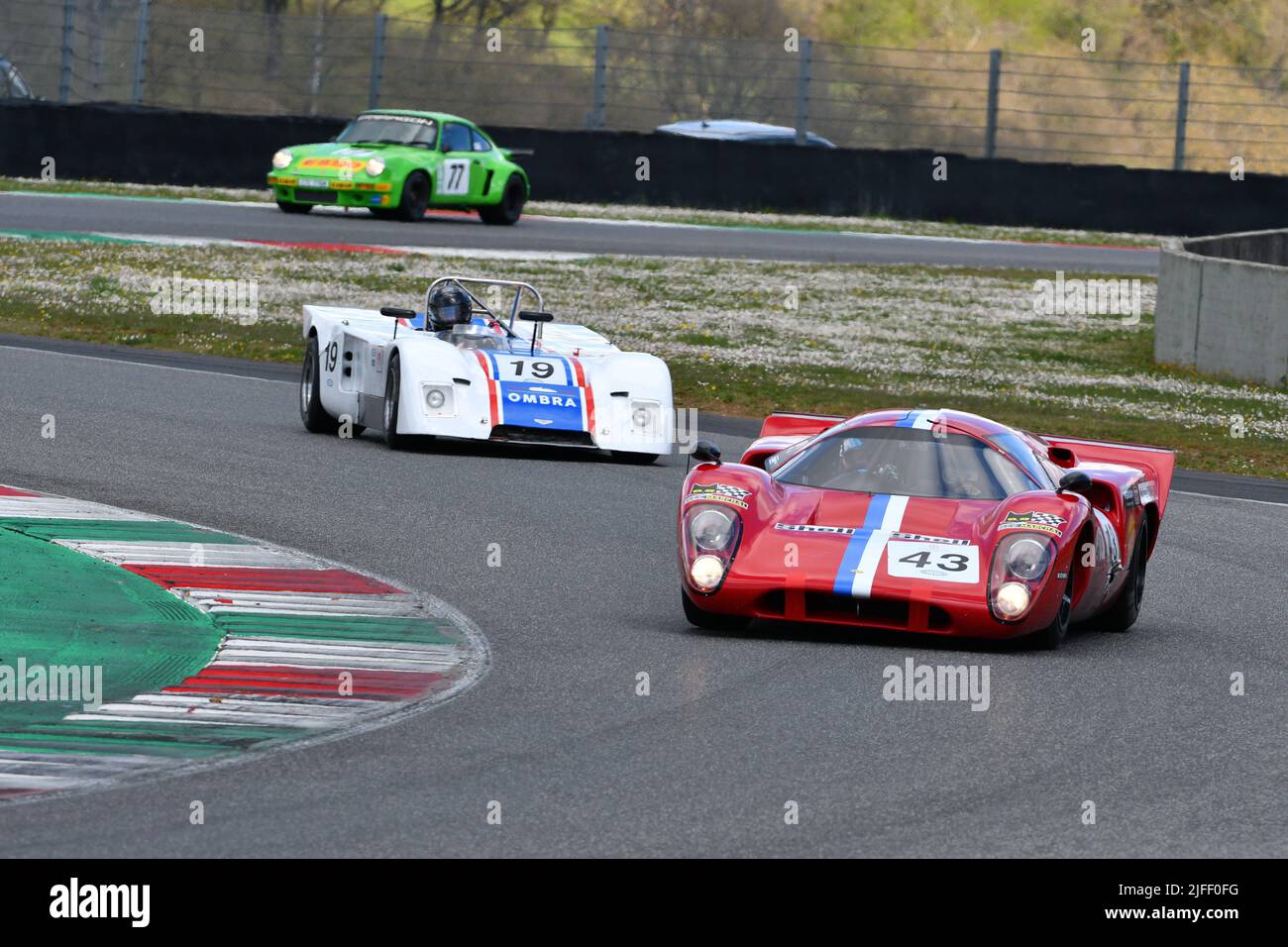 Scarperia, 3 avril 2022: Lola T70 Mk III B année 1969 en action pendant le Mugello Classic 2022 au circuit Mugello en Italie. Banque D'Images