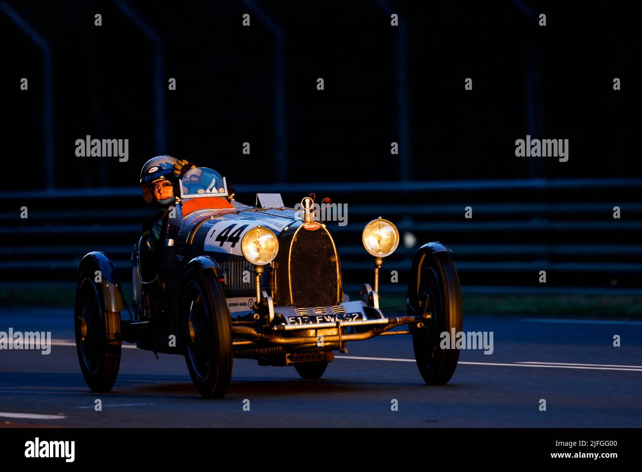 44 NICOLOSI (fra), NICOLOSI (fra), DURBULLE (fra), Bugatti T35, action pendant le Mans Classic 2022 de 30 juin à 3 juillet 2022 sur le circuit des 24 heures du Mans, au Mans, France - photo Julien Delfosse / DPPI Banque D'Images