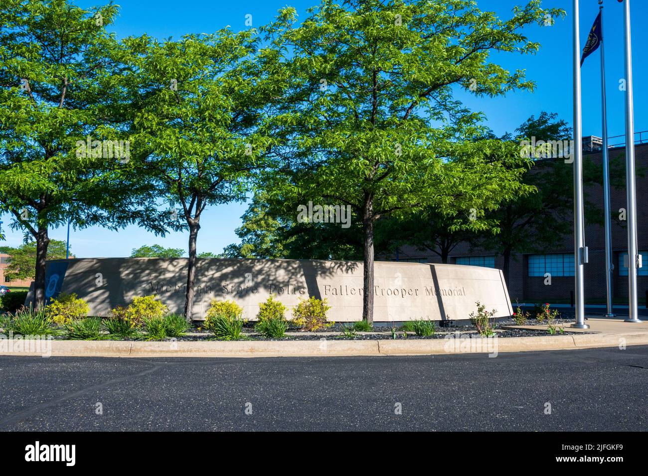 Dimondale MI - 4 juin 2022 : monument commémoratif du policier de l'État du Michigan Banque D'Images