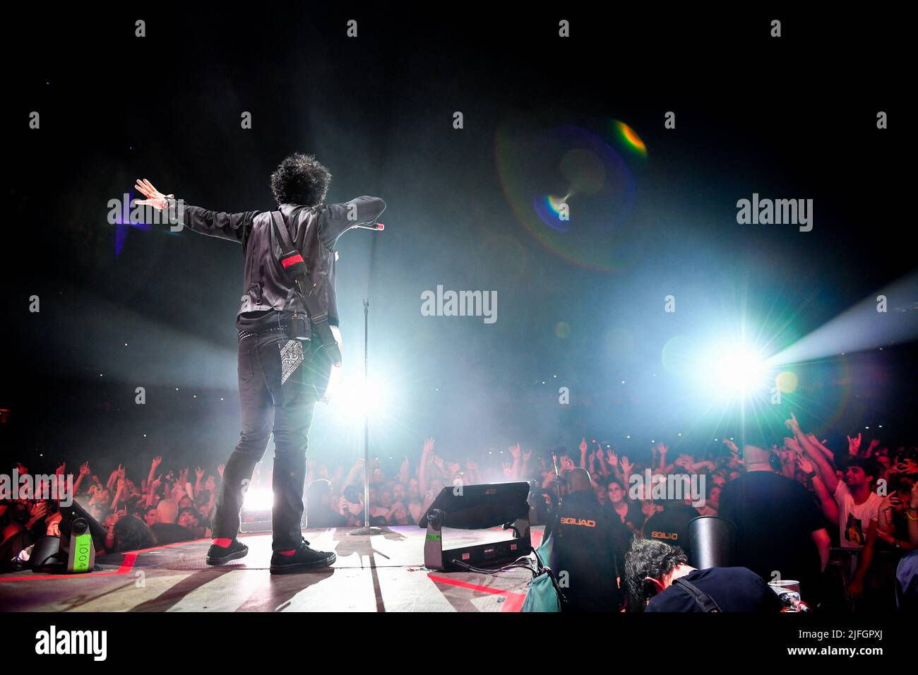 Billie Joe Armstrong, la fête verte se produit lors de la méga Tour de Hella - arène de Paris la Défense à Paris, en France, sur 2 juillet 2022. Photo de Christophe Meng/ABACAPRESS.COM Banque D'Images