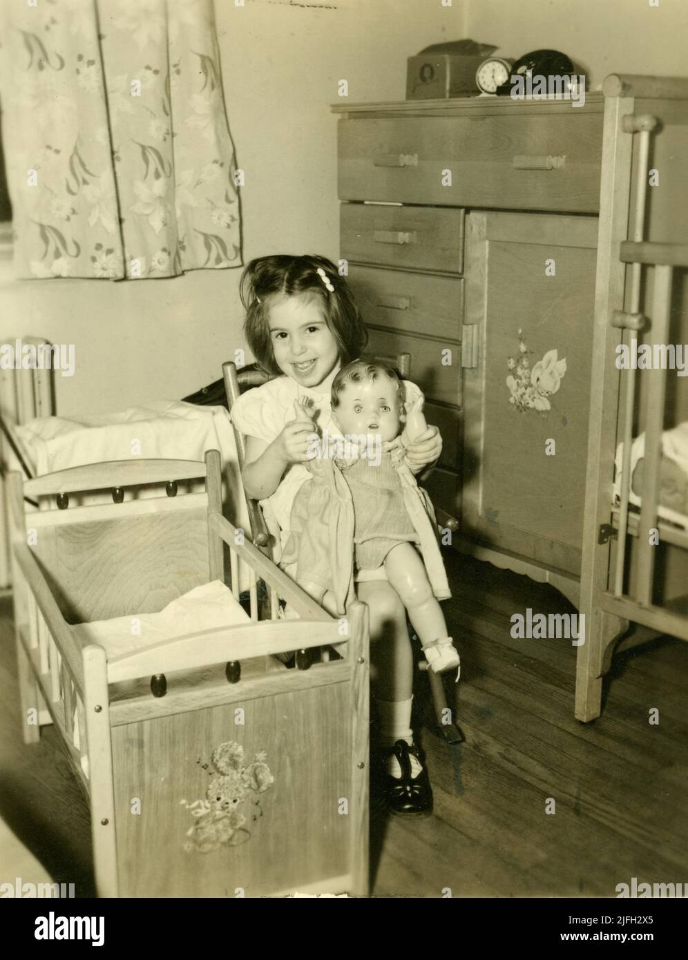 Chambre coucher 1950 Banque de photographies et d'images à haute résolution  - Alamy