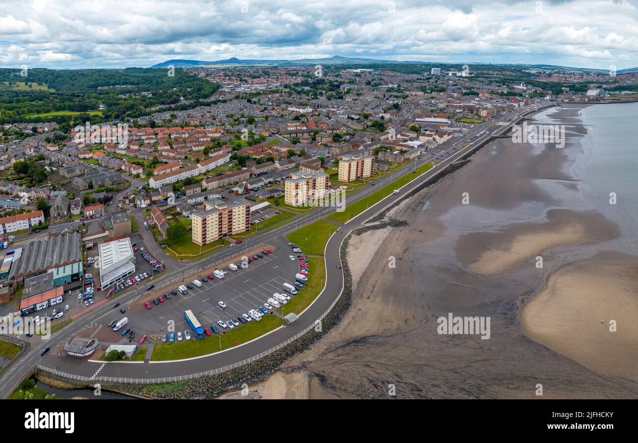 Vue aérienne depuis le drone de Kirkcaldy à Fife, en Écosse, au Royaume-Uni Banque D'Images